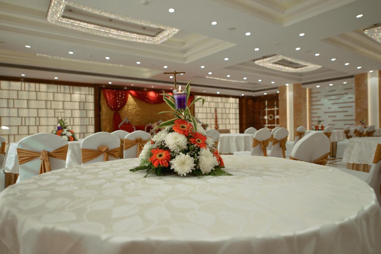 Krishna Palace Hotel Mumbai Luaran gambar